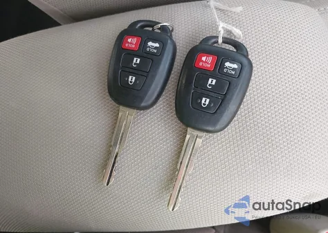 2014 Toyota Corolla Le из США, поврежденный, VIN 5YFBURHE9EP039894